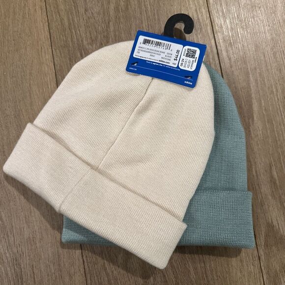 adidas Women's 2 Pack Grove Knit Cuff Beanies Green White NEW - Picture 4 of 6
